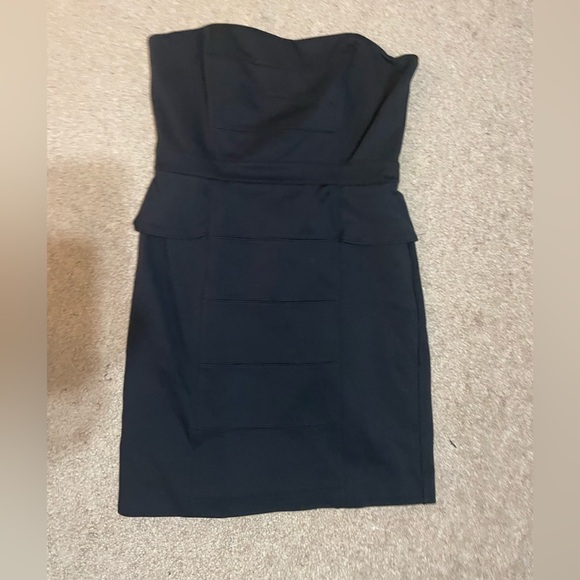 White House black market black strapless mini dress size 6 - Picture 2 of 9